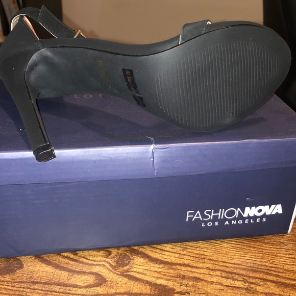 Brand New Black Sandals - Picture 2 of 3